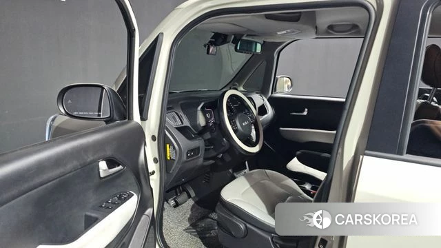 Kia The New Kia Ray id 4281035 из Кореи 32