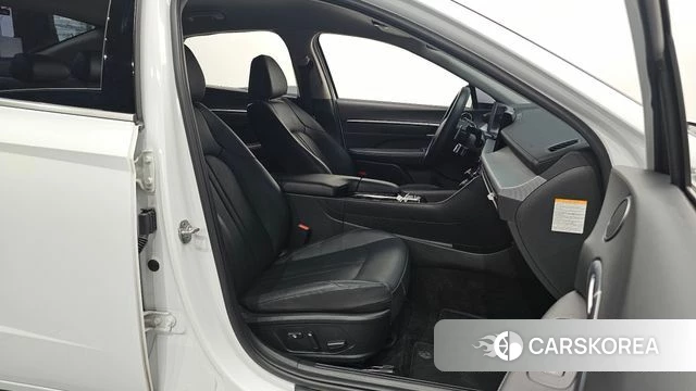 Hyundai Sonata D Edge Hybrid (DN8) id 4591282 из Кореи 33