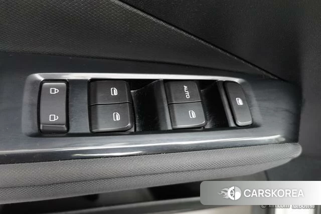 Wuling Automobile Wuling Xingchi id 4210359 из Китая 24