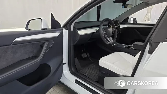 Tesla Model Y id 3707315 из Кореи 20