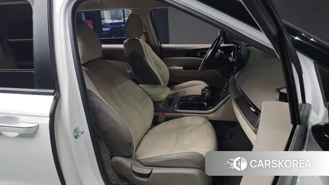 Kia Carnival 4th generation id 3022035 из Кореи 20