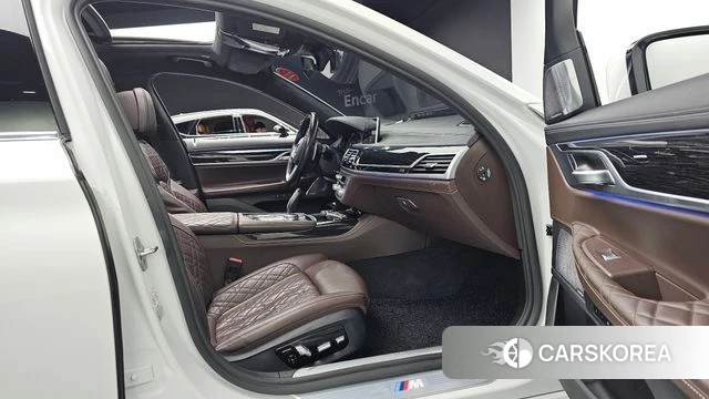 BMW 7 Series (G11) id 3799826 из Кореи 20