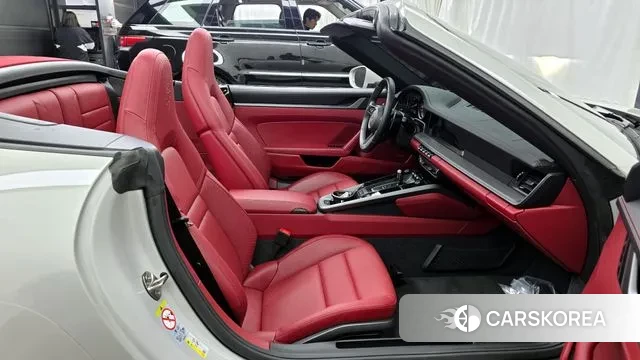 Porsche 911(992) id 3769748 из Кореи 20