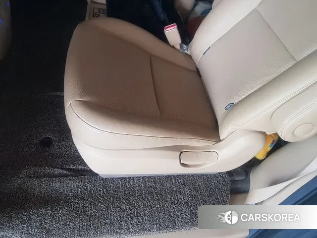 Kia The New Carnival id 3459676 из Кореи 19