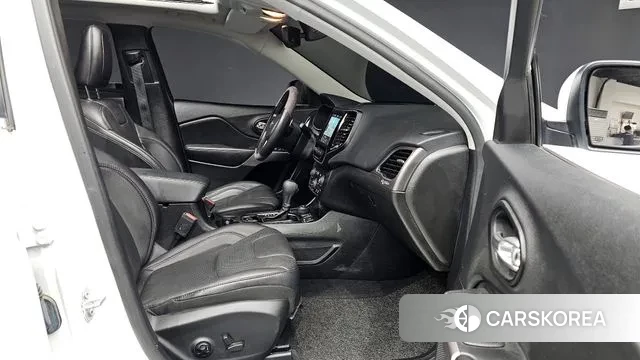 Jeep Cherokee (KL) id 3561892 из Кореи 20