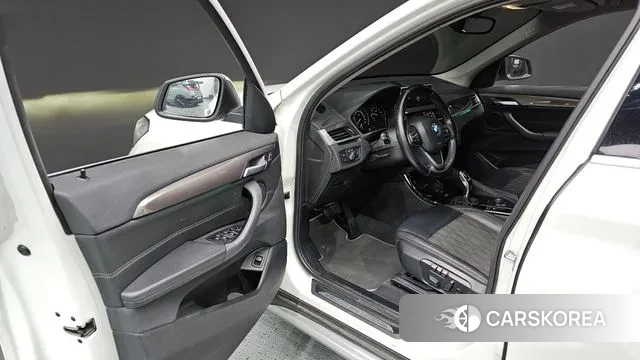 BMW X1 (F48) id 3660773 из Кореи 20