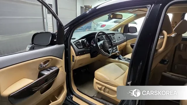 Kia The New Carnival id 3061018 из Кореи 20