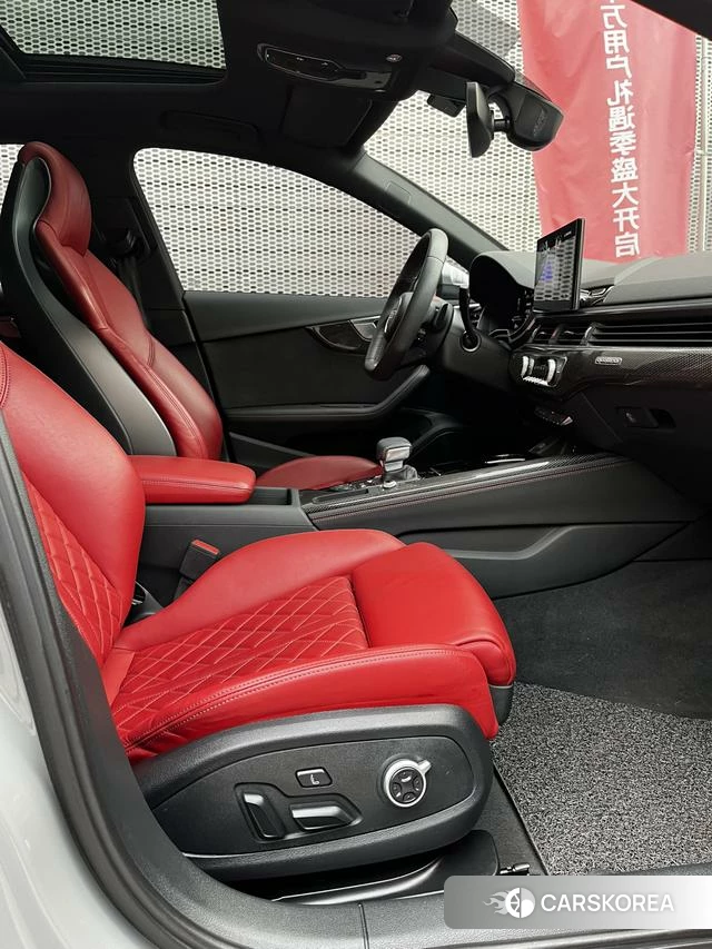 Audi S4 id 4238418 из Китая 22