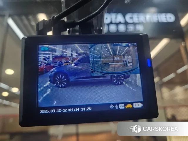 Toyota Prius C id 3778203 из Кореи 19