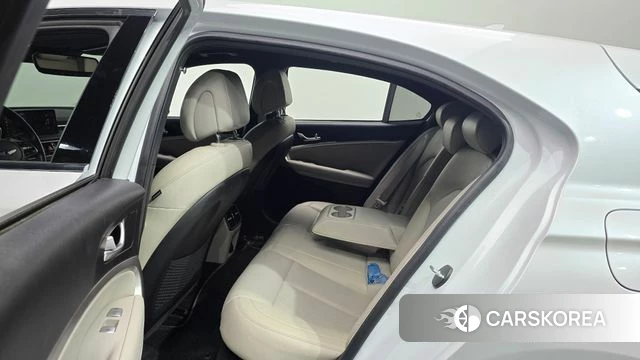 Genesis The New G70 Shooting Brake id 4528928 из Кореи 31
