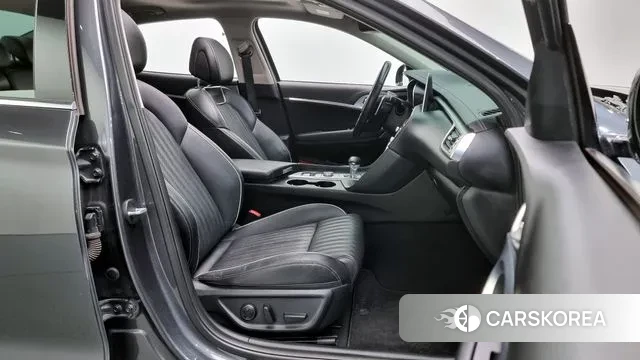 Genesis G70 id 3779110 из Кореи 20