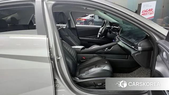 Hyundai Avante Hybrid (CN7) id 3555990 из Кореи 20