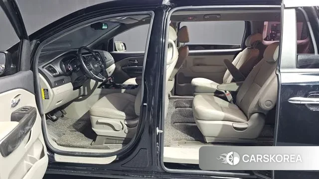 Kia The New Carnival id 3552871 из Кореи 20