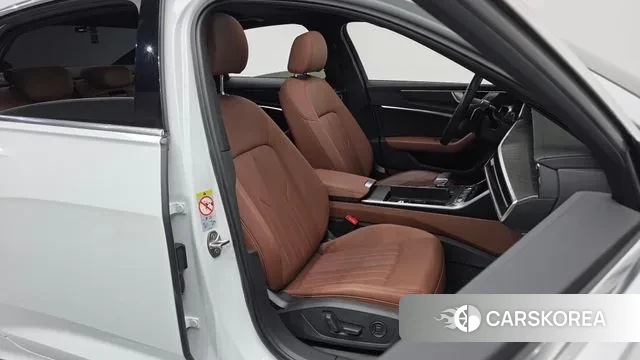 Audi A6 (C8) id 3546058 из Кореи 20