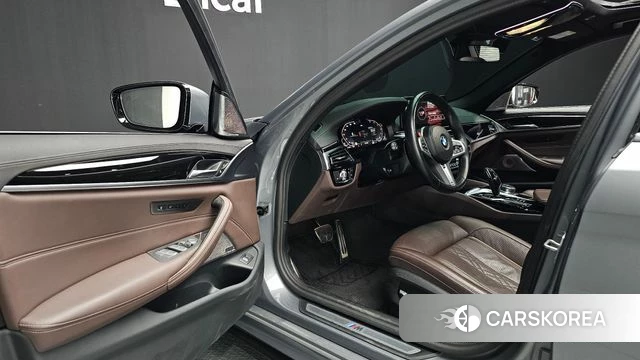 BMW 5 Series (G30) id 4871387 из Кореи 37