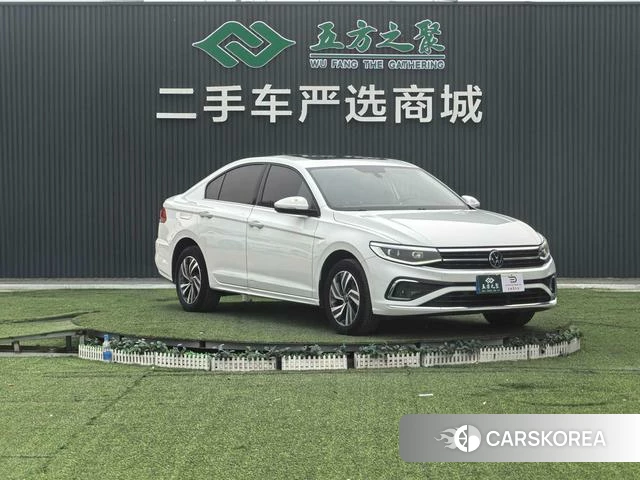Volkswagen Bora id 4255727 из Китая 19