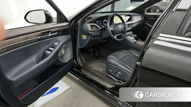 Genesis G90 id 3905392 из Кореи 20