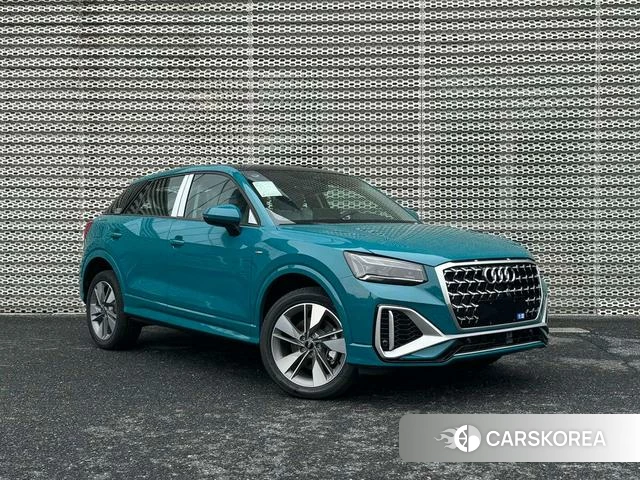 Audi Q2L id 4272859 из Китая 16