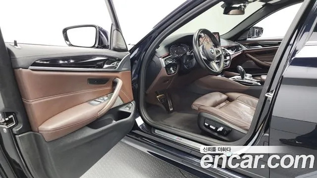 BMW 5 Series (G30) id 2838497 из Кореи 20