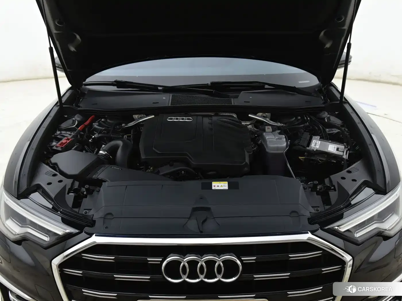 Audi A6L id 4627989 из Китая 15