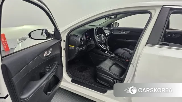 Kia Come New K3 id 3485114 из Кореи 20