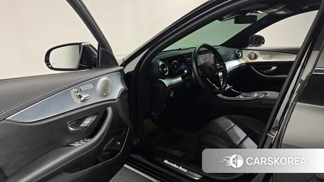 Mercedes-Benz E-Class W213 id 3463622 из Кореи 20