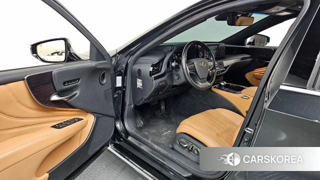 Lexus LS500h 5th generation id 4224491 из Кореи 42