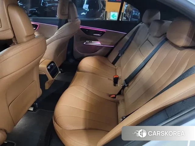 Mercedes-Benz E-Class W214 id 3499089 из Кореи 20