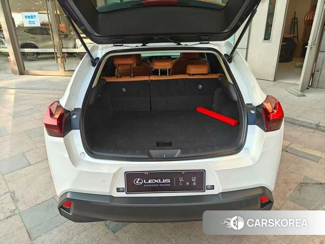 Lexus UX id 4277374 из Китая 12