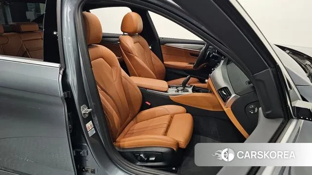 BMW 5 Series (G30) id 3024731 из Кореи 20