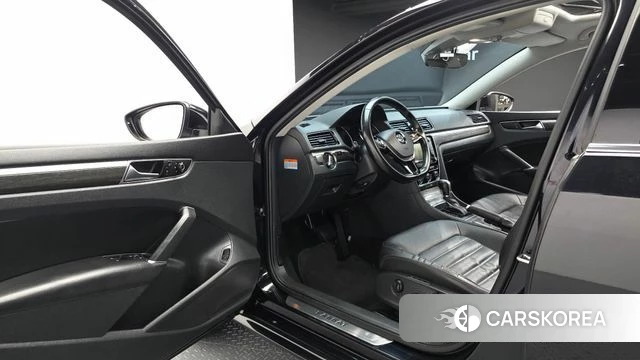 Volkswagen The New Passat id 4310912 из Кореи 20