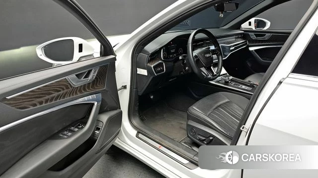 Audi A6 (C8) id 4310172 из Кореи 37