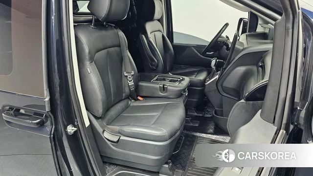 Hyundai Staria id 3870703 из Кореи 20