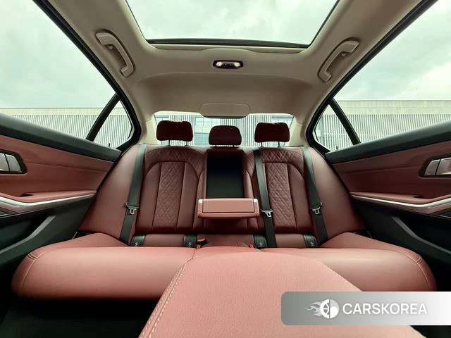 BMW 3 series id 4299502 из Китая 19