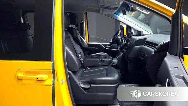 Hyundai Staria id 3812250 из Кореи 20