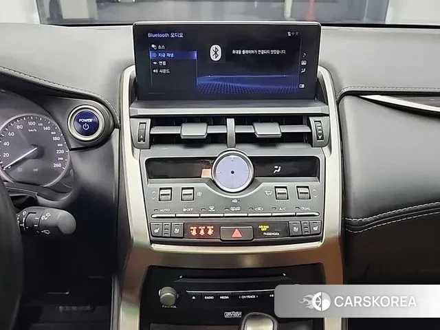 Lexus NX300h id 3408094 из Кореи 19