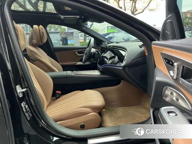 Mercedes-Benz E-class id 4336329 из Китая 33