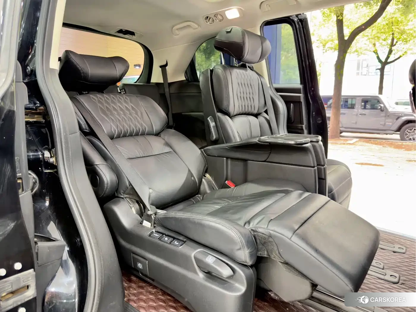 Honda Elysion id 4629705 из Китая 17