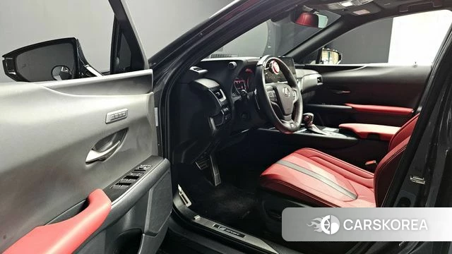 Lexus UX250h id 4388389 из Кореи 30