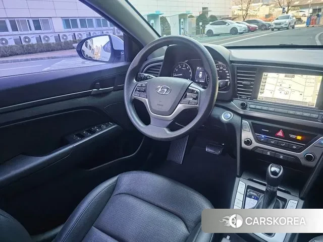 Hyundai Avante AD id 3451600 из Кореи 17