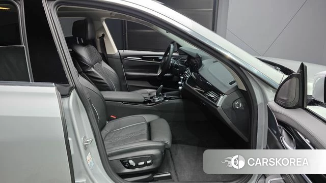 BMW 6 Series GT (G32) id 4573815 из Кореи 36