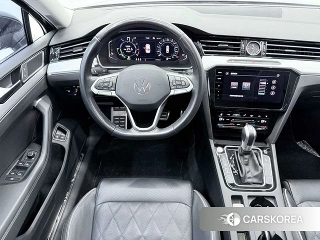 Volkswagen Magotan PHEV id 4279137 из Китая 18