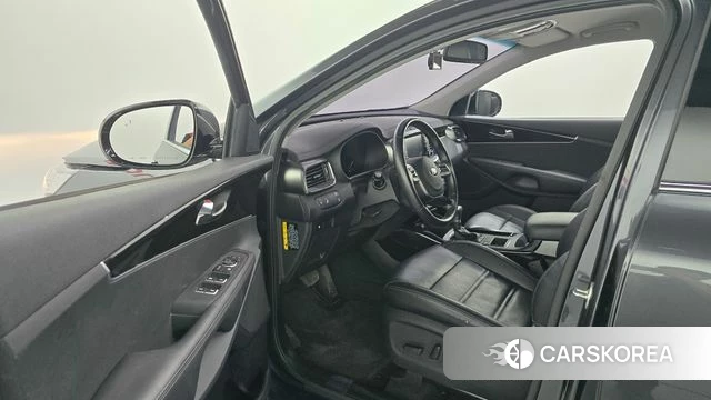 Kia The New Sorento id 4581823 из Кореи 31
