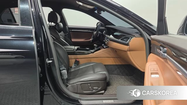 Genesis G90 id 3904456 из Кореи 20