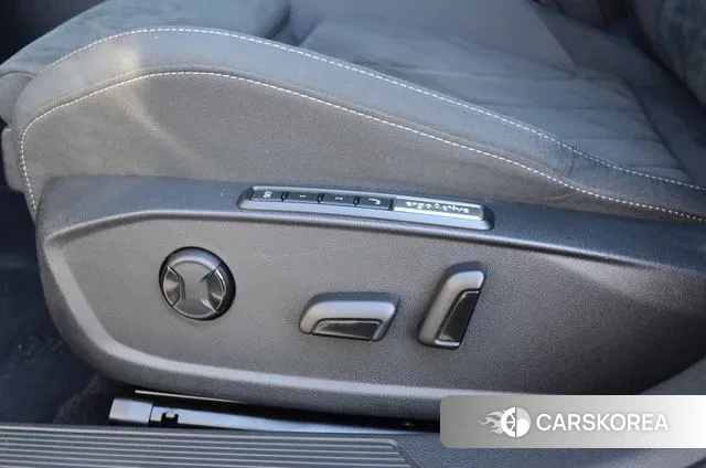 Volkswagen Golf 8th Generation id 3643566 из Кореи 20