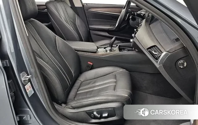 BMW 5 Series (G30) id 3423135 из Кореи 20