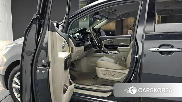 Kia The New Carnival id 3845924 из Кореи 20