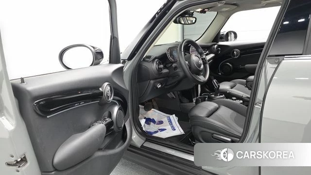 Mini Cooper id 4702283 из Кореи 39