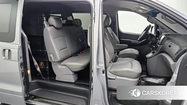 Hyundai The New Grand Starex id 3737398 из Кореи 20