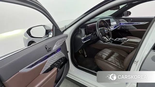 BMW i7 (G70) id 3610396 из Кореи 20